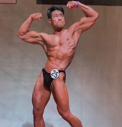 あき　ビルダータマッスル